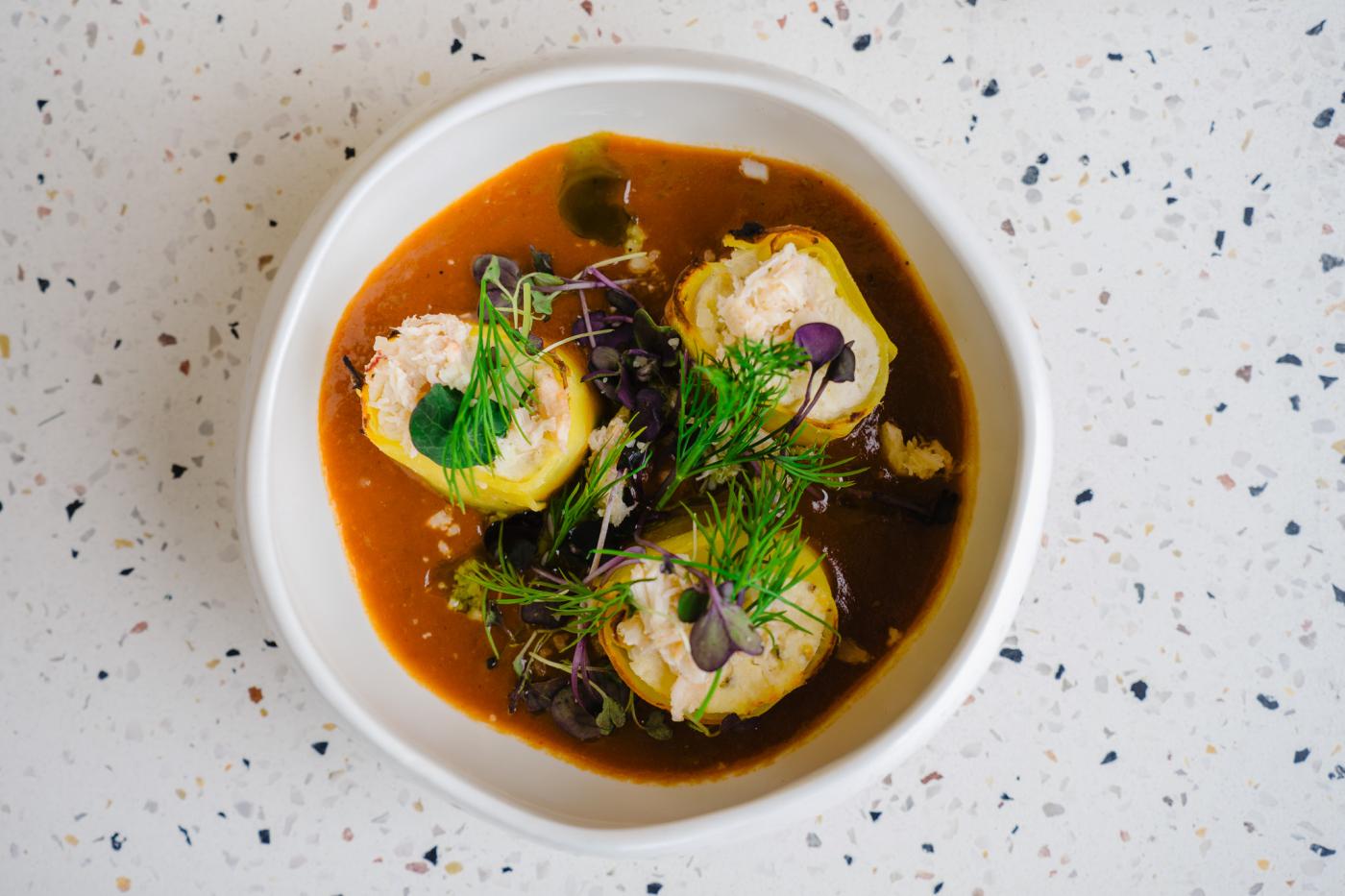 Cannelloni met Noordzeekrab en pladijs, jus van grijze garnalen
